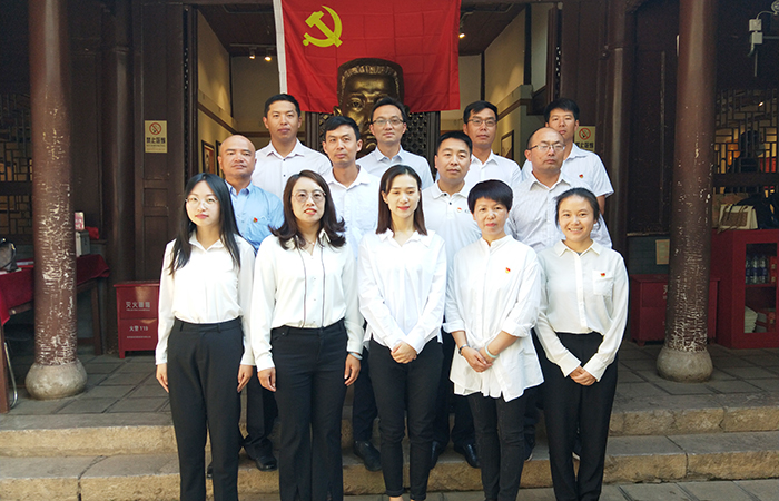 1619058710681715.jpg 504參觀云南地下黨舊址小.jpg